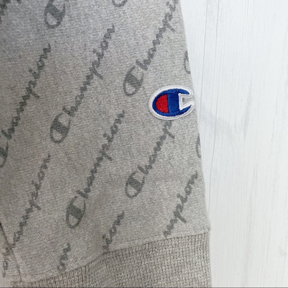Champion Reverse Weave Gray Logo Sweatshirt Size Medium - Picture 4 of 6